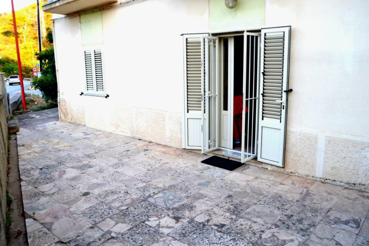 فيلا تْشيفالوفي Lillo'S House المظهر الخارجي الصورة